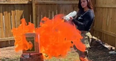 Kandidatja për kongres djeg Kuranin/ SHBA, republikania: Do t’i jap fund islamit në Teksas