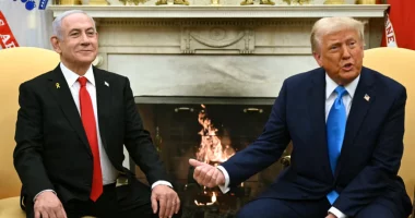 Presidenti Trump: Unë dhe Netanyahu jemi “heronj lufte”