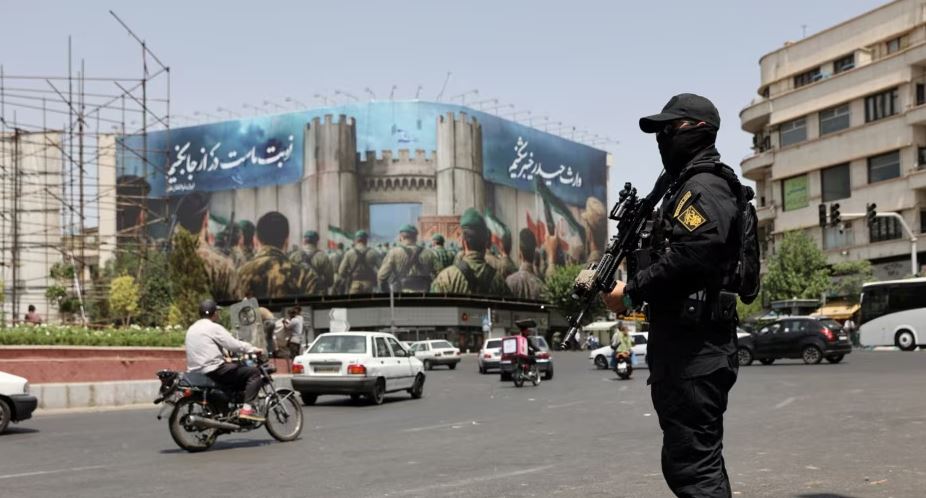 Irani arreston 20 persona, të dyshuar për spiunazh për Izraelin