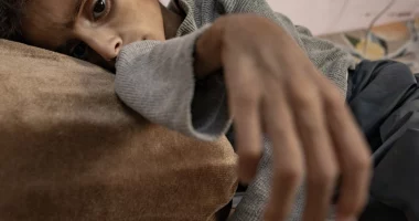 “Fëmijët në Gaza s’kanë më forcë as të qajnë”, apeli në këshillin e Sigurimit të OKB: Shpëtojini, po shkatërrohen pasa syve tanë