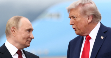 Rusia: Ende të hapur për një takim Putin-Trump në Budapest