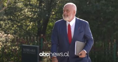 Rama mbledh krerët politikë/ Të premten takim edhe me kabinetin qeveritar