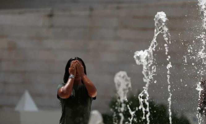 Portugalia goditet nga një valë e re e të nxehtit, muaji gusht me temperaturat më të larta