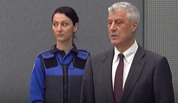 Prokuroria kërkon që Thaçit t’i ndalohen vizitat nga 14 persona, përfshirë 3 vëllezërit