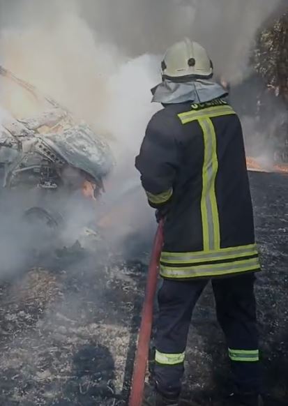 VIDEO/ Merr flakë makina në Vlorë, shkak dyshohet një shkëndijë elektrike