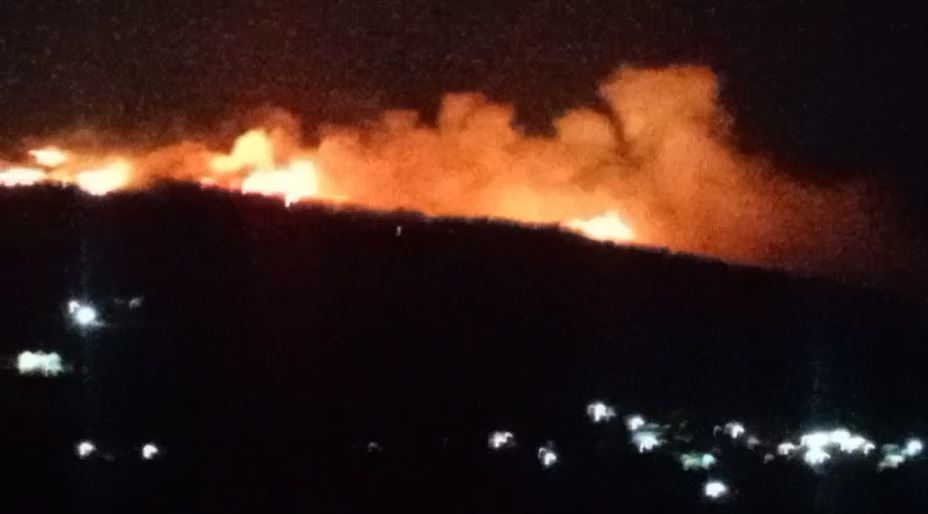Dyshohet i qëllimshëm/ Izolohet zjarri në Dukat, vatrat në Drashovicë dhe fshatin Vajzë aktive, zjarrfikësit në terren