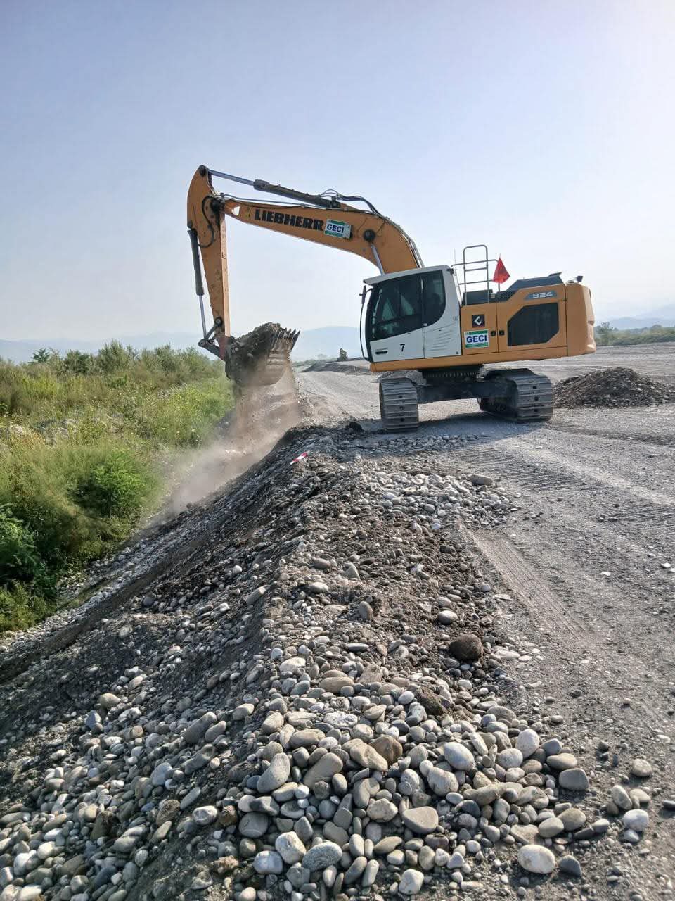 Punimet në segmentin Elbasan-Papër/ Rama: Realizimi fizik i projektit ka arritur në masën 46%