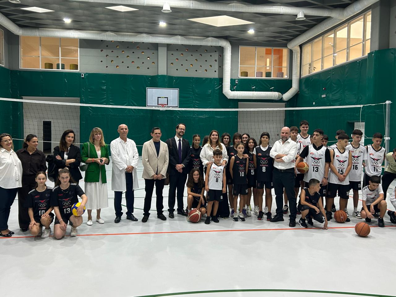 Viti i ri shkollor, Ambasada e Gjermanisë: Hapja e shkollës “Angela Merkel” sinjal i fortë për arsimin dhe qëndrueshmërinë në Shqipëri