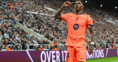 Barcelona fiton me Rashford/ Sulmuesi anglez shënon dy herë, spanjollët fitojnë 2-1 në Newcastle