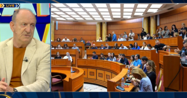 “Veliaj duhet ta kishte dhënë dorëheqjen para shkarkimit”, Martin Leka: Betejën e ka me drejtësinë