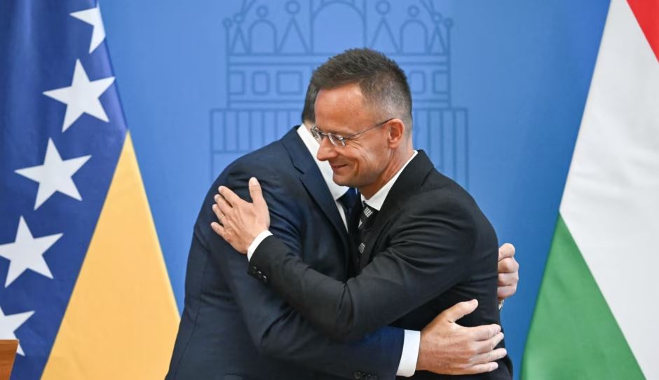 Bosnja i dërgon notë proteste Hungarisë për pritjen e Dodikut në Budapest