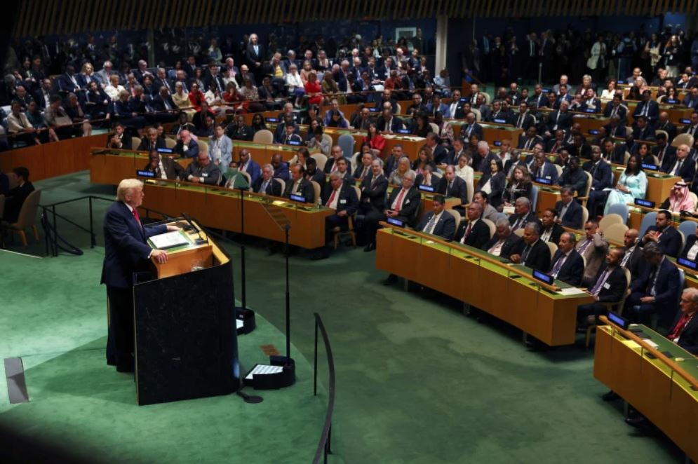 Trump bën paralajmërim në OKB: Mbyllni kufijtë ose Europa do të shkatërrohet!