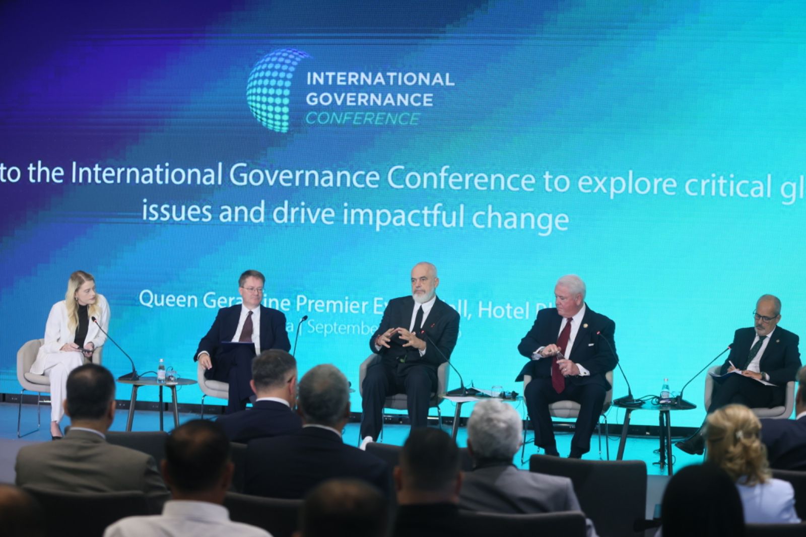 “Shqipëria, shembull i qeverisjes”, kryeministri Rama ndan përvojën e drejtimit te vendit