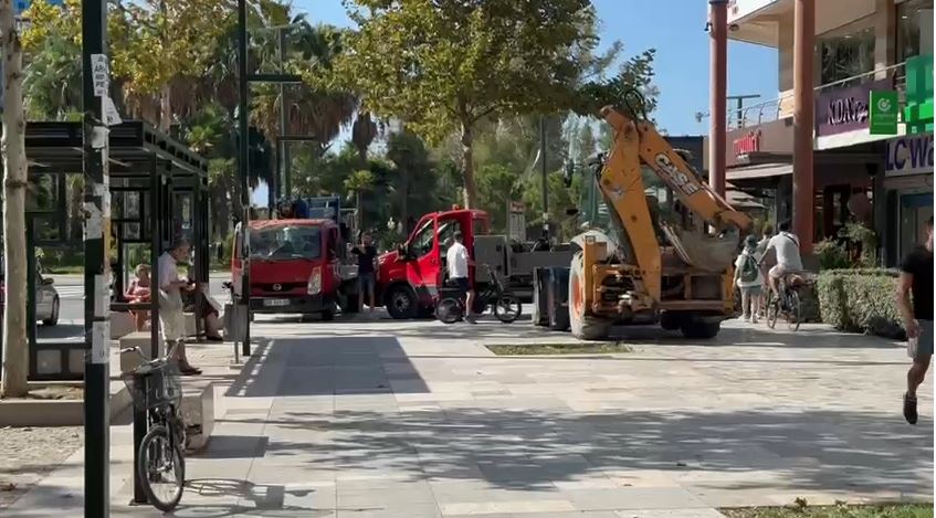 Lirimi i hapësirave publike/ Vlorë, vijon aksioni në bulevardin qendror të qytetit