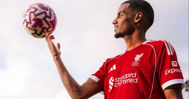 “Mbretëresha” e merkatos/ Premier League shpenzon më shumë se të gjitha ligat bashkë