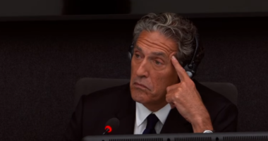 Gjyqi ndaj ish-krerëve të UÇK-së/ Ish-diplomati amerikan, James Rubin dëshmon sërish në Hagë