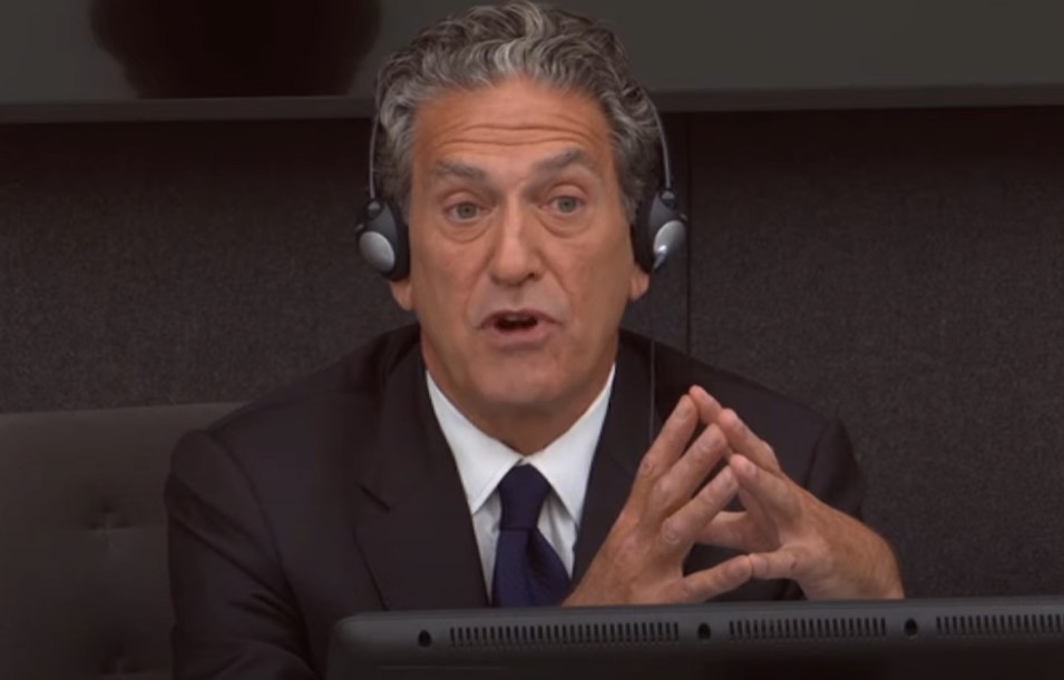 “Rugova luftonte për paqe, në mënyrë paqësore”/ James Rubin dëshmon në Hagë, rrëfen takimet me ish-presidentin Thaçi