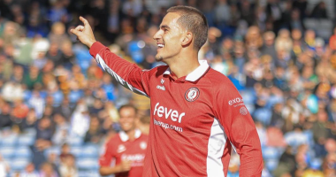 Mehmeti, tjetër mesazh për Sylvinho/ Shqiptari, lojtari i dytë më i mirë në Ligën e dytë angleze