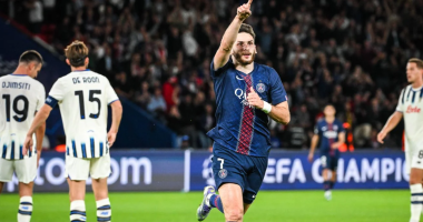Paris SG e nis si kampion/ Francezët mundën 4-0 Atalantën në sfiden e parë të Champions