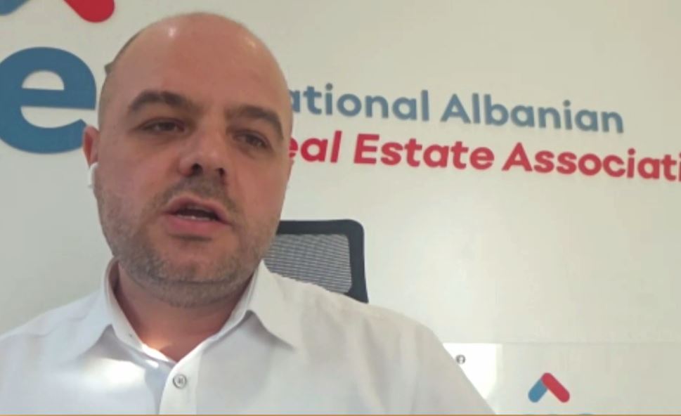 Shtrenjtohen apartamentet/ Pipiria: Trend rritës, i ndikuar nga zhvlerësimi i euros. Bregdeti, kryesisht blerës të huaj