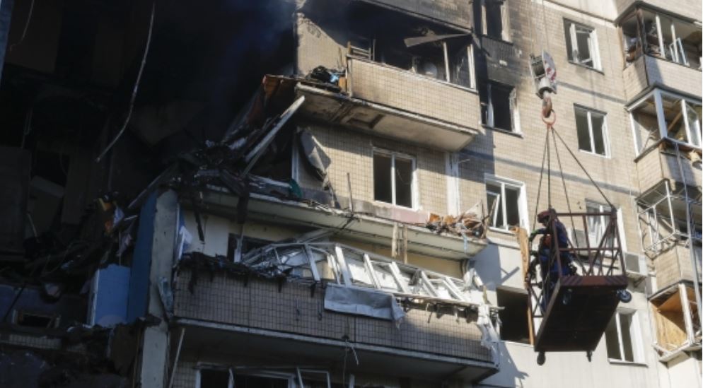 Sinjali nga Moska: Lufta vazhdon, 700 mijë trupa gati për të hyrë në Ukrainë