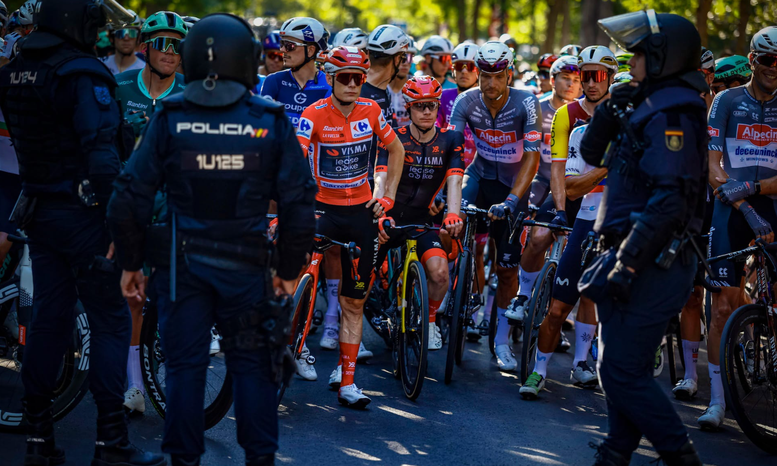 “Vuelta” mbyllet pa finish/ Protestat pro palestineze nuk lejuan që gara të përfundonte në Madrid