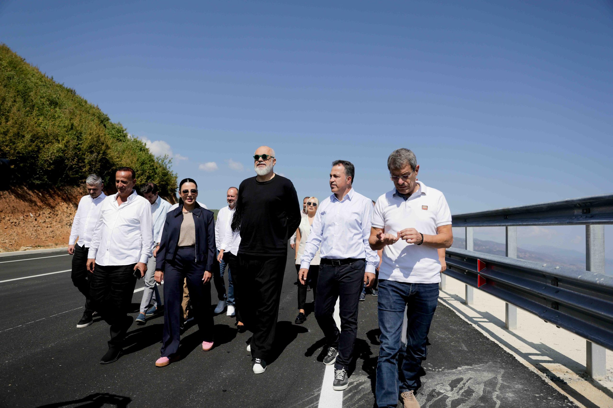 Hapet rruga Qukës-Qafë Plloçë/ Lehtëson qarkullimin dhe shkurton kohën drejt juglindjes