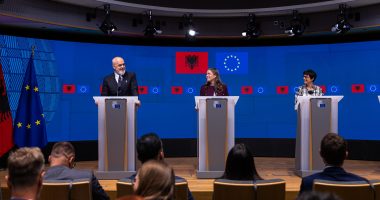 Hapim 4 kapituj, Kos: Mbresëlënëse! Rama: Negociatat, ritëm rekord! Shqipëria, më pranë anëtarësimit në BE