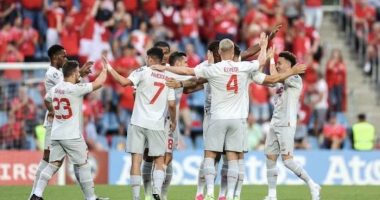 Zvicra konfirmon formën/ Mundi me lehtësi 3-0 Slloveninë dhe kryeson e vetme grupin