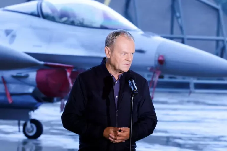 Kryeministri i Polonisë: Do t’i rrëzojmë avionët që shkelin kufijtë tanë