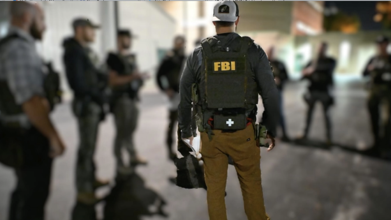 FBI shkarkon agjentët që u gjunjëzuan në protestën për George Floyd