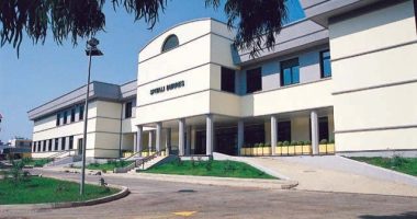 Durrës/ Shoqërohet vëllai i “Rrumit të Shijakut”, kanosi drejtorin e spitalit për t’i punësuar të afërmen