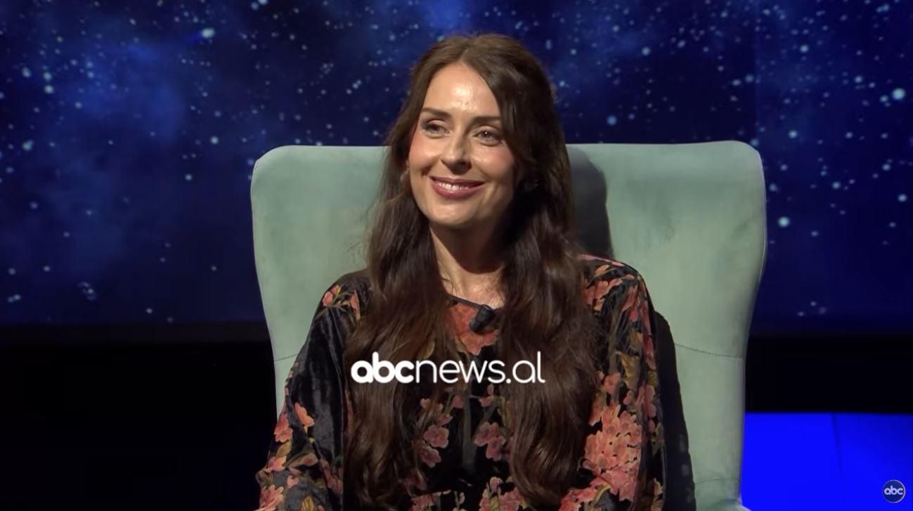 Jeta si përrallë, rrëfehet Elia Zaharia: “Perla dhe dreri i artë” mesazh për mirësinë e guximin. Frymëzim, vajza ime Geraldina