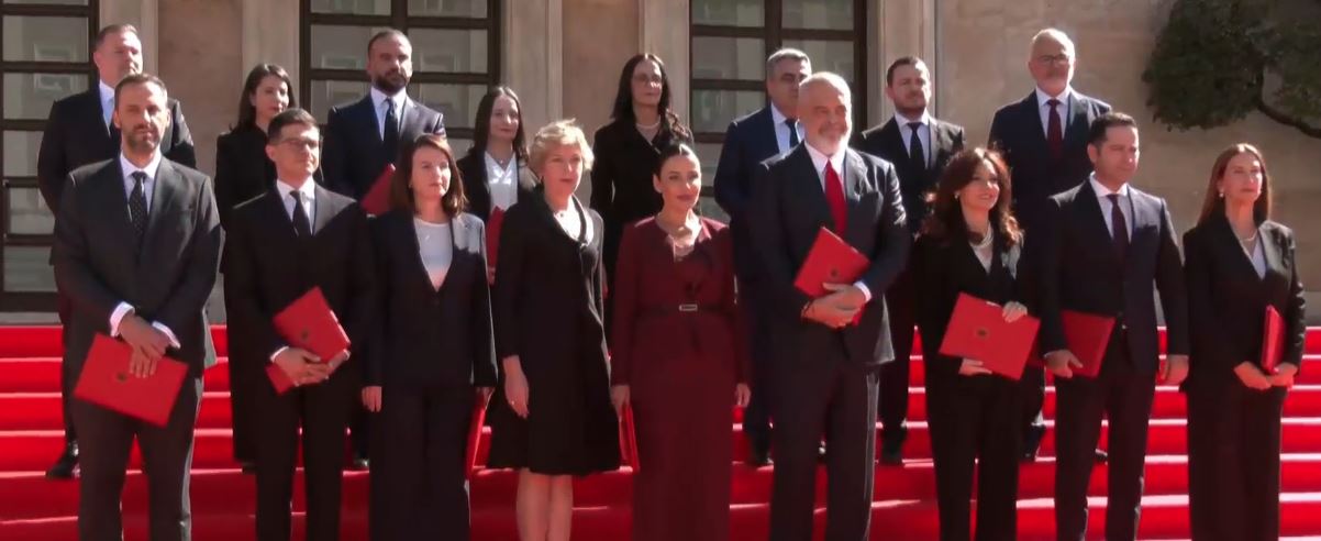 “Rama 4” nis mandatin/ Pas betimit, qeveria zhvillon mbledhjen e parë