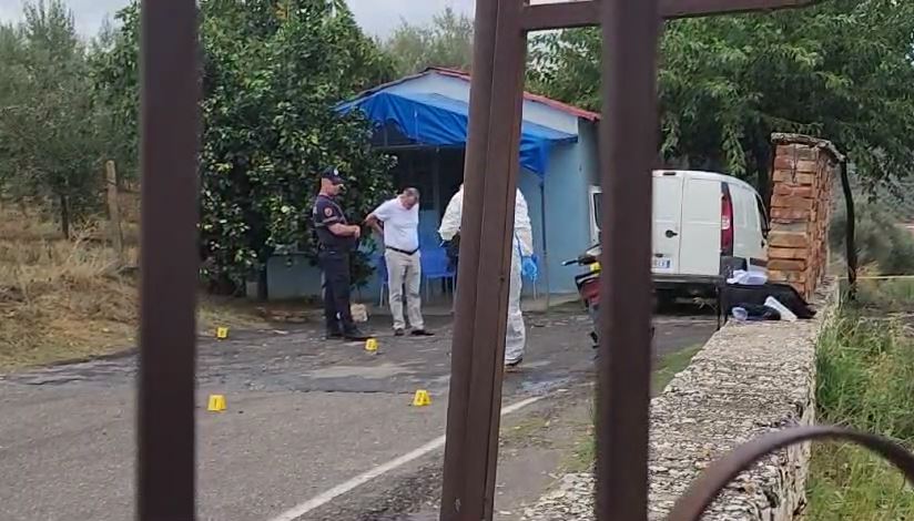 Vrasja e vëllezërve Kurtaj në Roskovec/ Prokuroria e Fierit mbyll hetimet, në gjyq 7 persona