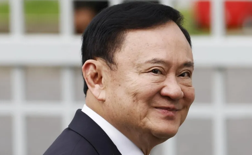 Tajlandë, gjykata vendos që ish-kryeministri Thaksin të dënohet me një vit burg