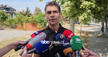 Vdekje nga kali? Korçë, 58-vjeçari ndërroi jetë në spital, familjarët: E goditi bashkëfshatari pas konfliktit