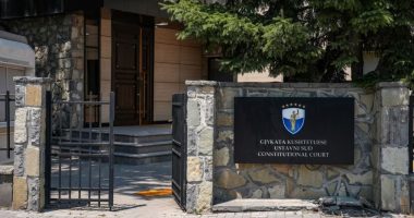 Kosovë/ Kushtetuesja vendos masë të përkohshme që ndalon çdo veprim për formimin e Qeverisë