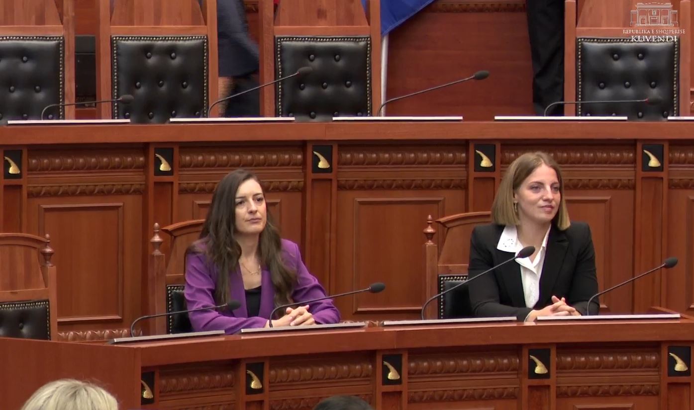 Nis legjislatura e re parlamentare/ Zgjidhet Sekretaria e Përkohshme për verifikimin e mandateve të deputetëve
