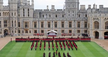 FOTO/ Madhështi në Windsor, Trump dhe Melania nderohen nga familja mbretërore në Britani