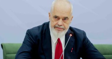 Komuniteti Politik Europian/ Kopenhagen, Rama iu bashkohet 47 liderëve nga Europa