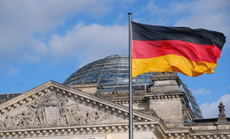 Gjermania planifikon rregulla më të ashpra për lëshimin e vizave për qytetarët rusë