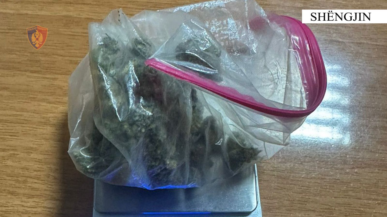 Kanabis në makinë me qëllim shitjen/ Shëngjin, arrestohen 4 shtetas gjermanë