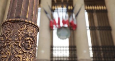 Franca kufizon përfitimet e përjetshme për ish-kryeministrat