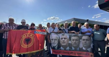 Veteranët e UÇK drejt Hagës/ Protestë në mbështetje të ish-krerëve: Liri për çlirimtarët
