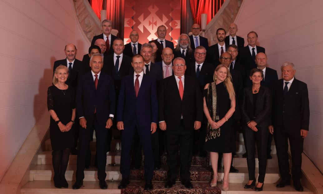 Darka zyrtare e KE-së së UEFA-s në Tiranë/ Ceferin: Futbolli shqiptar është zhvilluar