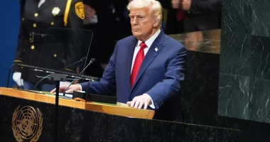 Departamenti i Shtetit: Administrata Trump revokon mbi 100 mijë viza