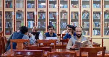 Talebanët ndalojnë librat e shkruar nga gratë në universitetet afgane