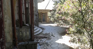 Itali, rezidenca verore e Benito Musolinit del në ankand