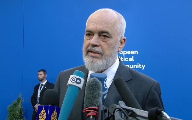 Samiti i Komunitetit Politik Evropian/ Danimarkë, Rama u bashkohet 45 udhëheqësve europianë